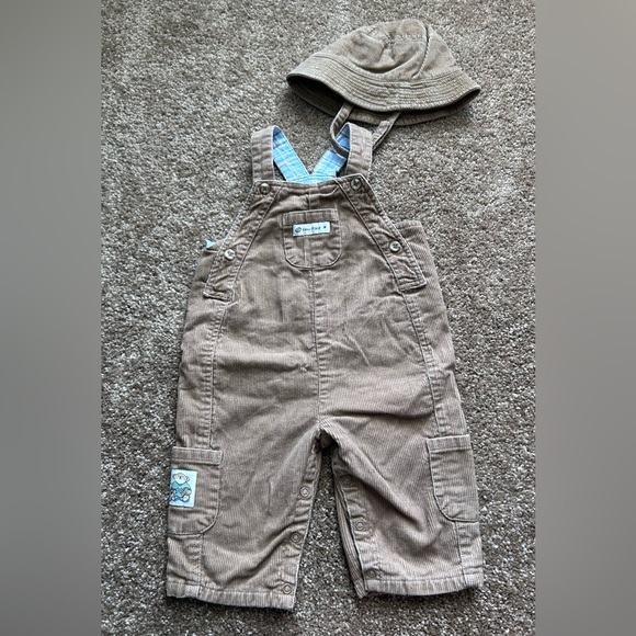 The Children’s Place Vintage Baby Set Corduroy Overalls & Bucket Hat Sz 6-9mo - Picture 1 of 10